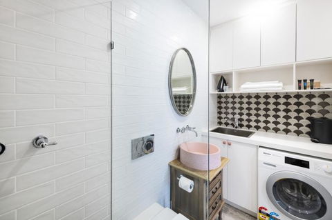 Accommodate Canberra - Warehouse - Tweed Heads Accommodation 1