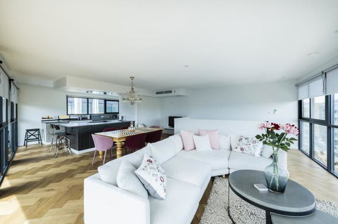 Accommodate Canberra - Warehouse - Tweed Heads Accommodation 0