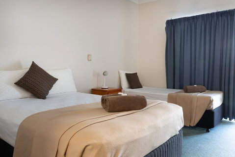 Accommodation On Denham - Tweed Heads Accommodation 0