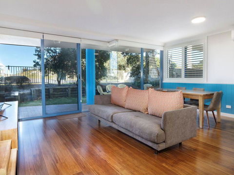 Across The Road From The Beach! - Tweed Heads Accommodation 0