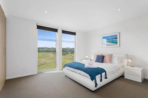 DREW Golfers Delight Close To St Andrews Beach - Tweed Heads Accommodation 0