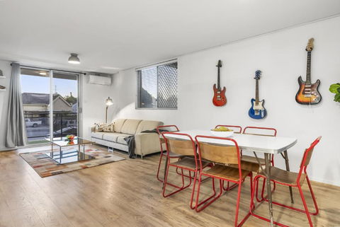 EAST4 - Vintage Vibes East Freo 2B 1BA - Tweed Heads Accommodation 0
