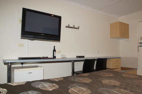 Edinburgh Motor Inn - Tweed Heads Accommodation 1