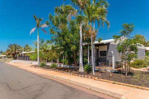 Econo Lodge Karratha - Tweed Heads Accommodation 2
