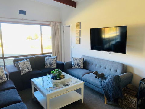 ELM Accommodation - Merrijig - Tweed Heads Accommodation 4