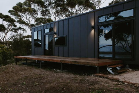Essence Kangaroo Island - Tiny Home American River - Tweed Heads Accommodation 4