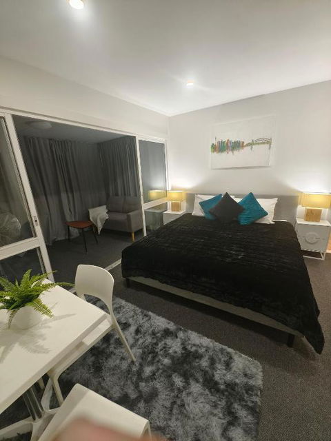 Entire Studio Apartment - Self Check-in - Tweed Heads Accommodation 0