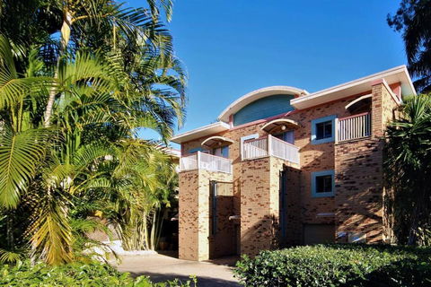 Experience More So Local - Tweed Heads Accommodation 3