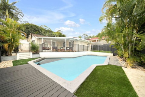 Family Escape Serene Oasis With Pool And AC - Tweed Heads Accommodation 0