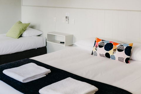 Finley Country Club Hotel Motel - Tweed Heads Accommodation 0