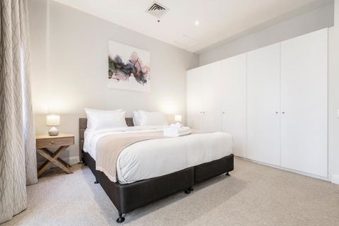 Fabulous Collins Street Luxury 2 BR Apartment - Tweed Heads Accommodation 3