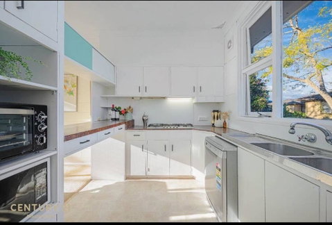 Fully Furnished 3 Bedroom Home - Tweed Heads Accommodation 3