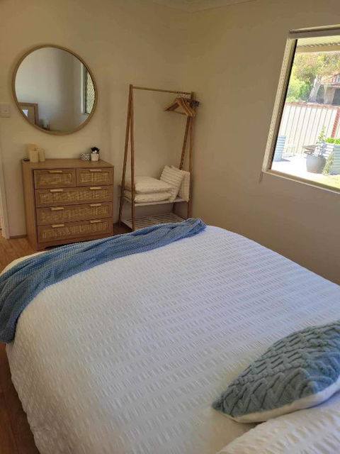 G&R Beach Cottage - Tweed Heads Accommodation 0