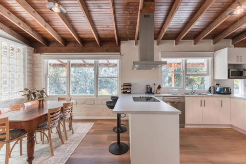 GANGURRU - Tweed Heads Accommodation 0