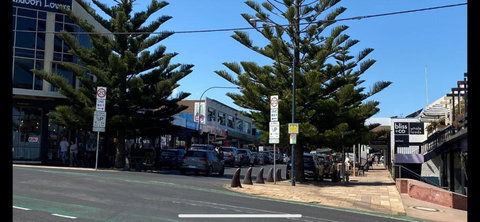 Garland Grove - Tweed Heads Accommodation 2