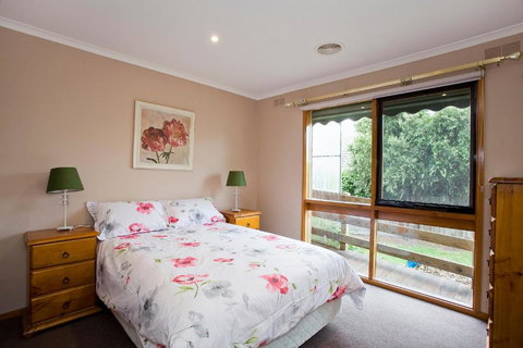 Geelong Holiday Home - Tweed Heads Accommodation 0