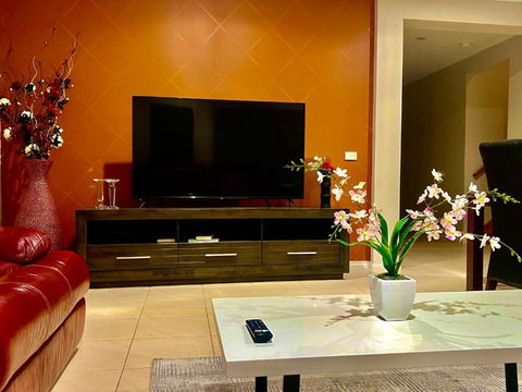 Golf View Charm - Tweed Heads Accommodation 1