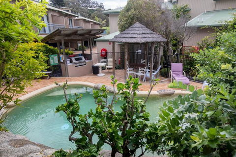 GORGEOUS STUDIO + 100M TO BEACH + POOL - Tweed Heads Accommodation 1