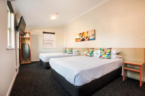 Granville Hotel - Tweed Heads Accommodation 1
