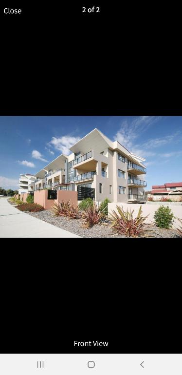 GREENWAY WATERS 2 Bed Apartment - Tweed Heads Accommodation 0