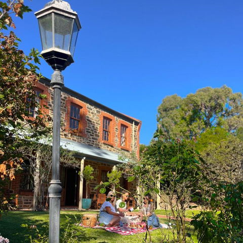 Hahndorf Luxury Retreat 5 Bedrooms For 12 Guests - Tweed Heads Accommodation 2