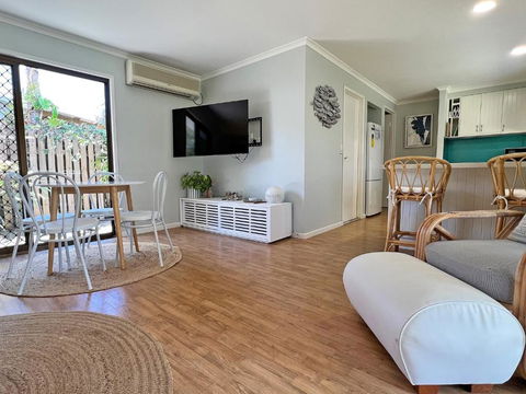 HAPPY DAZE - Tweed Heads Accommodation 1