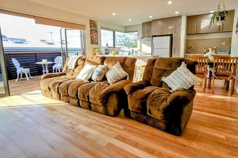 Hideaway By The Bay - Tweed Heads Accommodation 1
