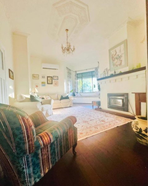 Hilltop Cottage - Tweed Heads Accommodation 0