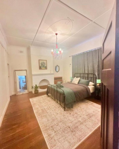 Hilltop Cottage - Tweed Heads Accommodation 1