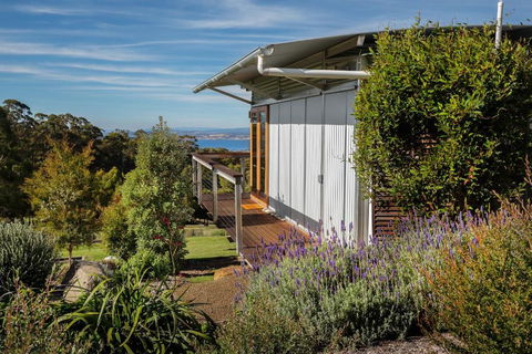 Hobart Hideaway Pods - Tweed Heads Accommodation 2