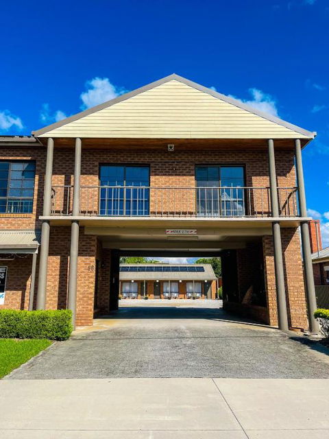 Holbrook Town Centre Motor Inn - Tweed Heads Accommodation 0