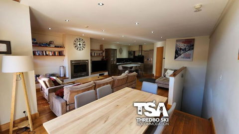 Ice Chalet 2 - Tweed Heads Accommodation 1