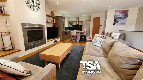 Ice Chalet 2 - Tweed Heads Accommodation 3