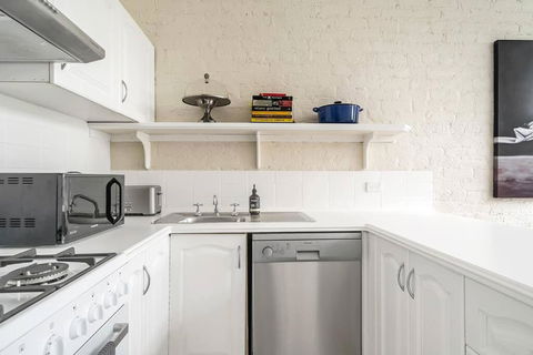 Ideal Location 3 Bdr Paddo Terrace Parking & Pets - Tweed Heads Accommodation 3