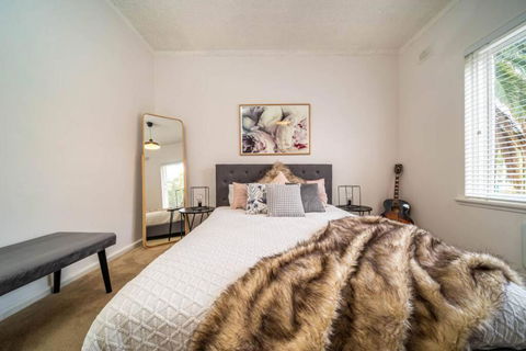 Indulge At Glenelg North - Tweed Heads Accommodation 1