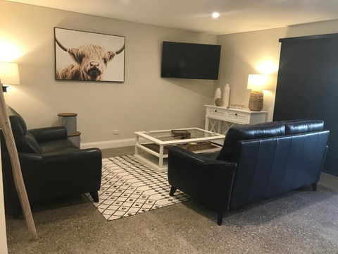 Inn Scone - Tweed Heads Accommodation 1
