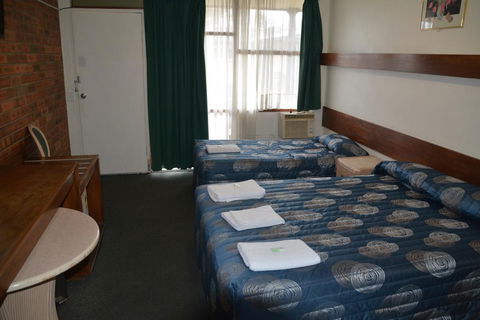 Adrian Motel - Tweed Heads Accommodation 2