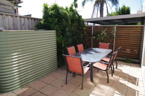 Adrift, 5B Scott Street - Tweed Heads Accommodation 3