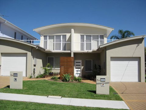Adrift, 5B Scott Street - Tweed Heads Accommodation 1
