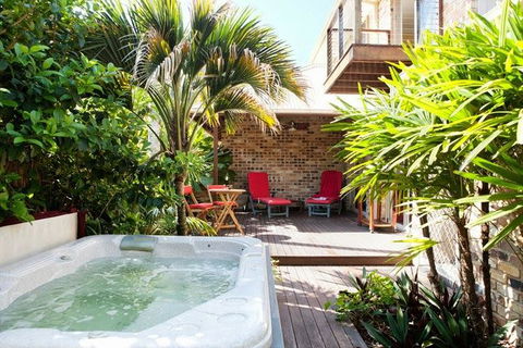 Akai Hana - Tweed Heads Accommodation 0