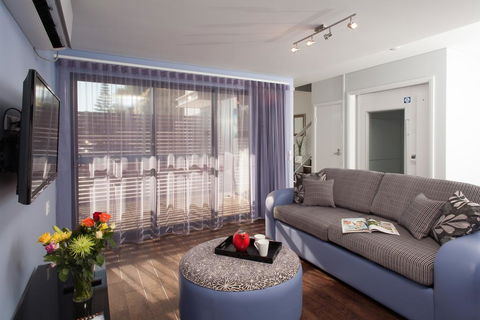 Albany Waves - Tweed Heads Accommodation 3