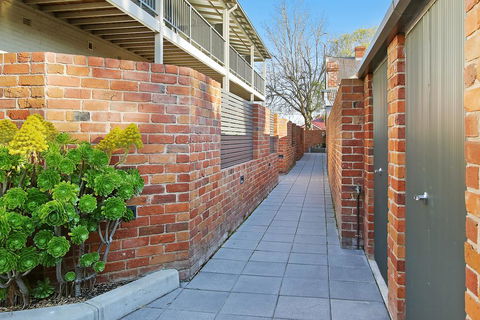 Albury Suites - Waterstreet - Tweed Heads Accommodation 3