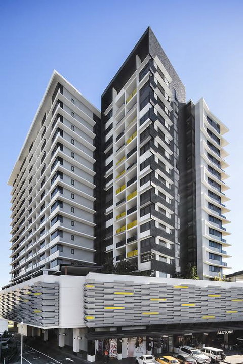 Alcyone Hotel Residences - Tweed Heads Accommodation 3