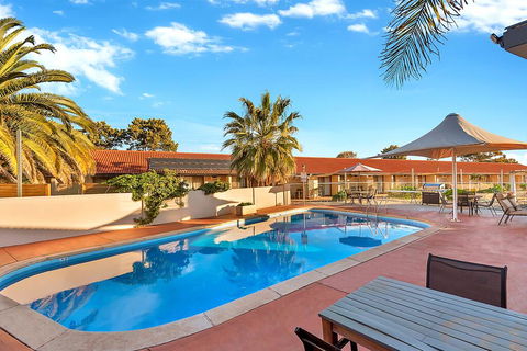 Alexander Motel Whyalla - Tweed Heads Accommodation 1