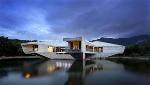 Alkira Award Winning Luxury Beachfront Rainforest Holiday House - Tweed Heads Accommodation 0