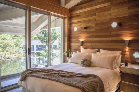 Alkira Award Winning Luxury Beachfront Rainforest Holiday House - Tweed Heads Accommodation 1