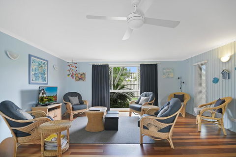 Allamanda Sands - 23 Oriole Avenue - Tweed Heads Accommodation 2
