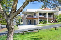 Book Bonny Hills Accommodation Vacations Tweed Heads Accommodation Tweed Heads Accommodation