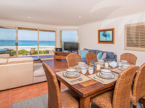 Allure On Blueys - Tweed Heads Accommodation 0