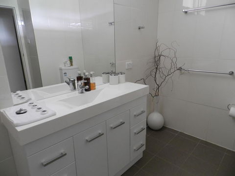Almas Cottage - Tweed Heads Accommodation 3